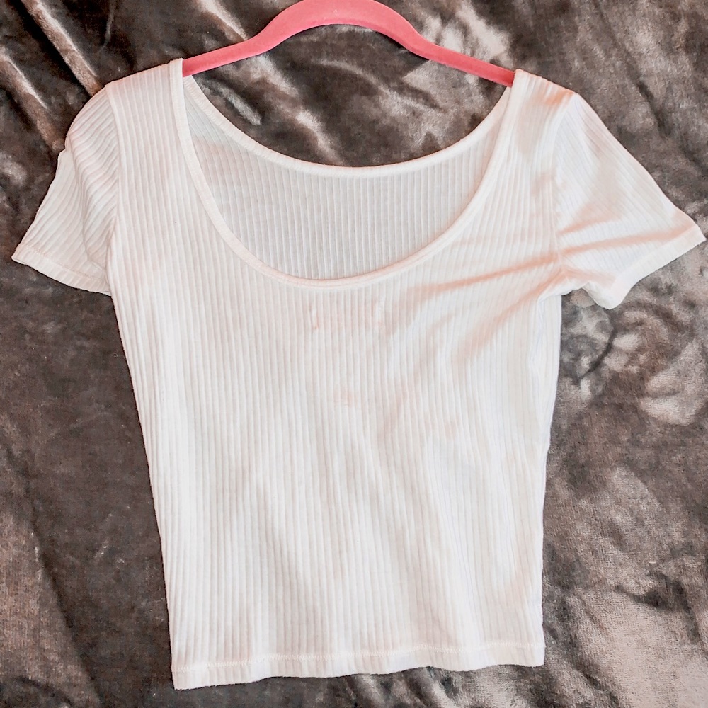 HOLLISTER WHITE SCOOP NECK CROPPED TOP